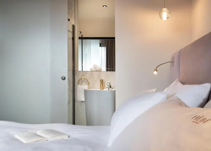 Hebe Hotel
